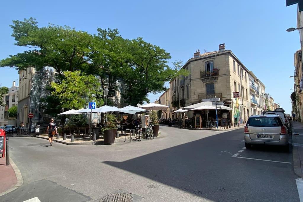 T2 Neuf, Terrasse, Centre Ville, 8min Comedie *
